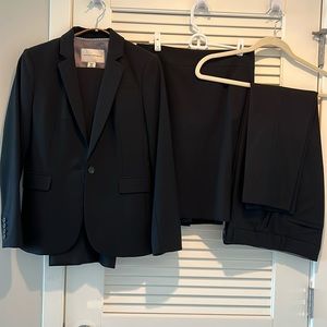 Banana Republic women’s petite black suit bundle